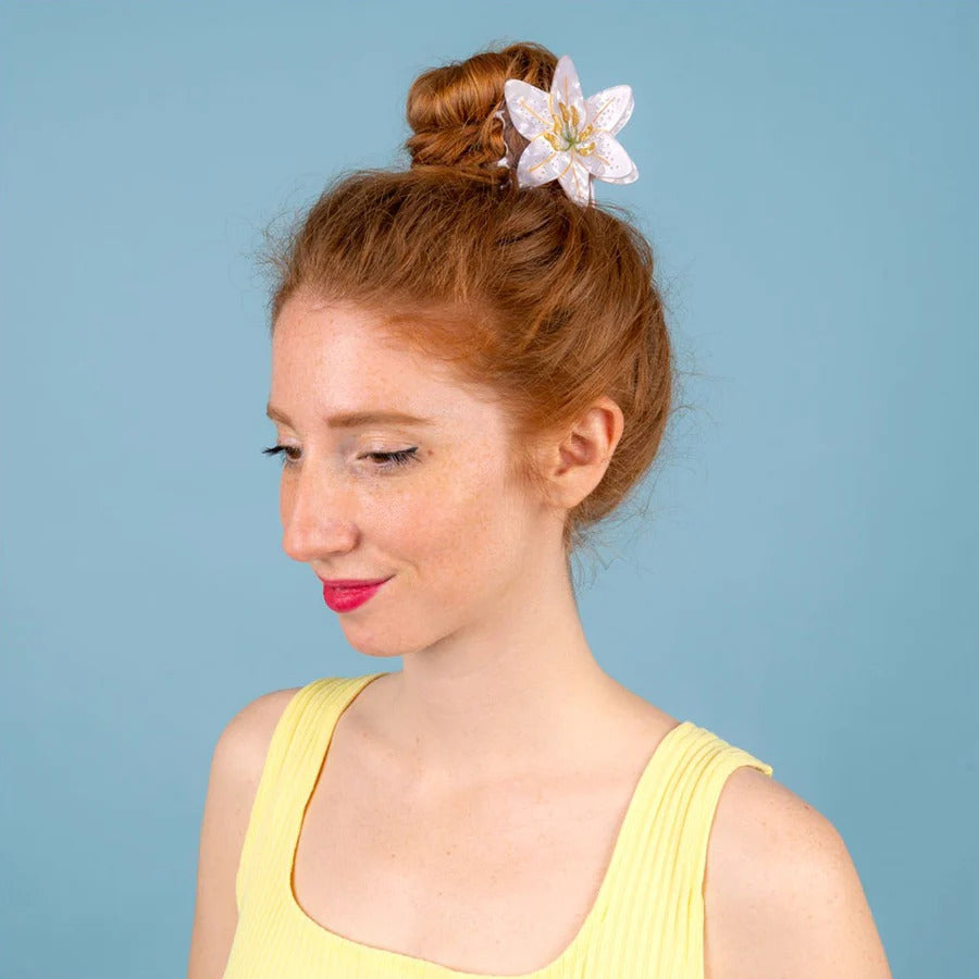 Lily Hair Claw