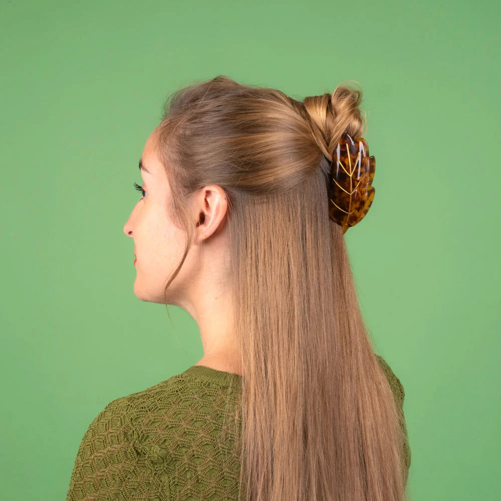 Leaf Hair Claw