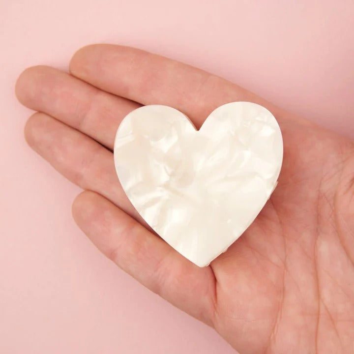 Heart White Hair Claw