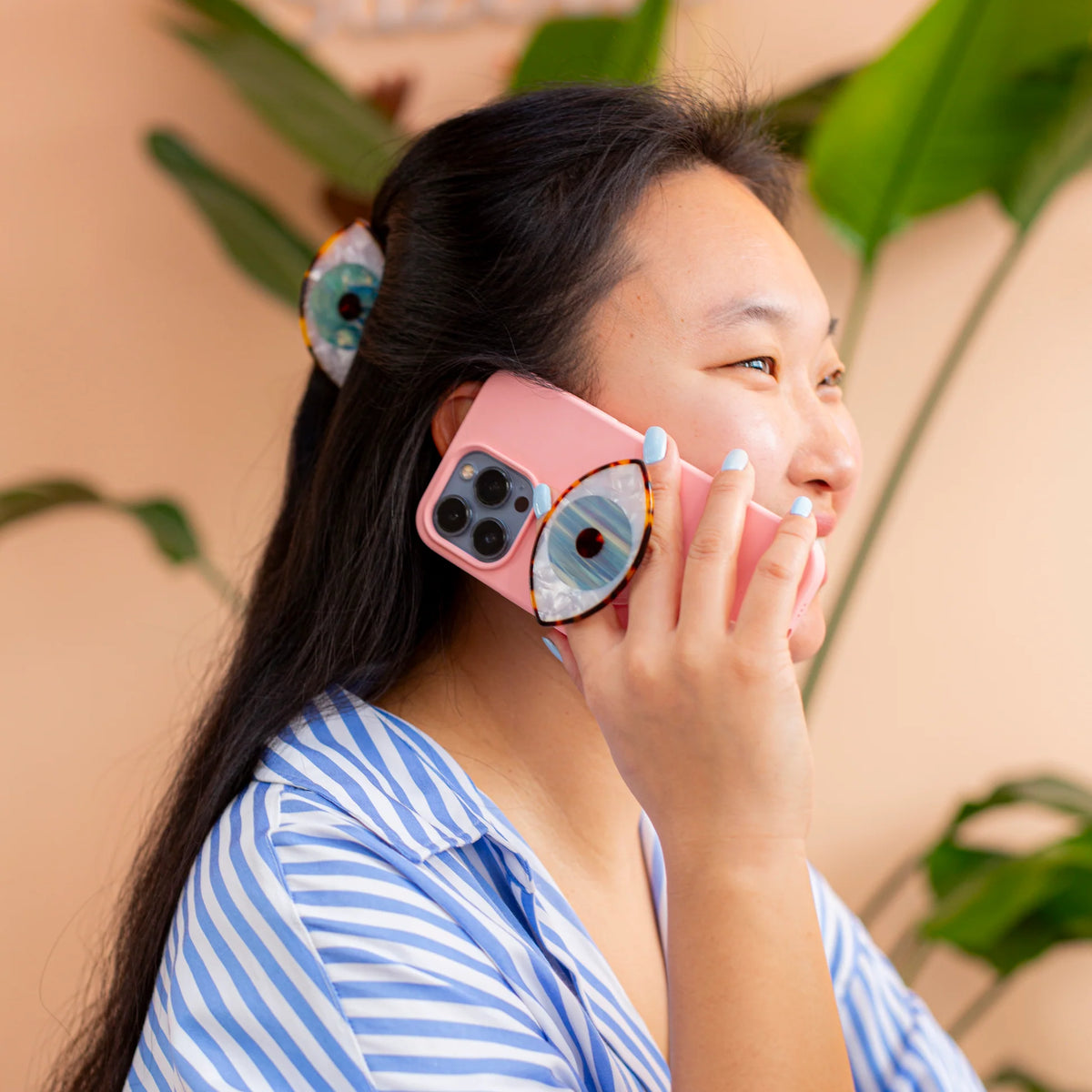 Eye Phone Grip